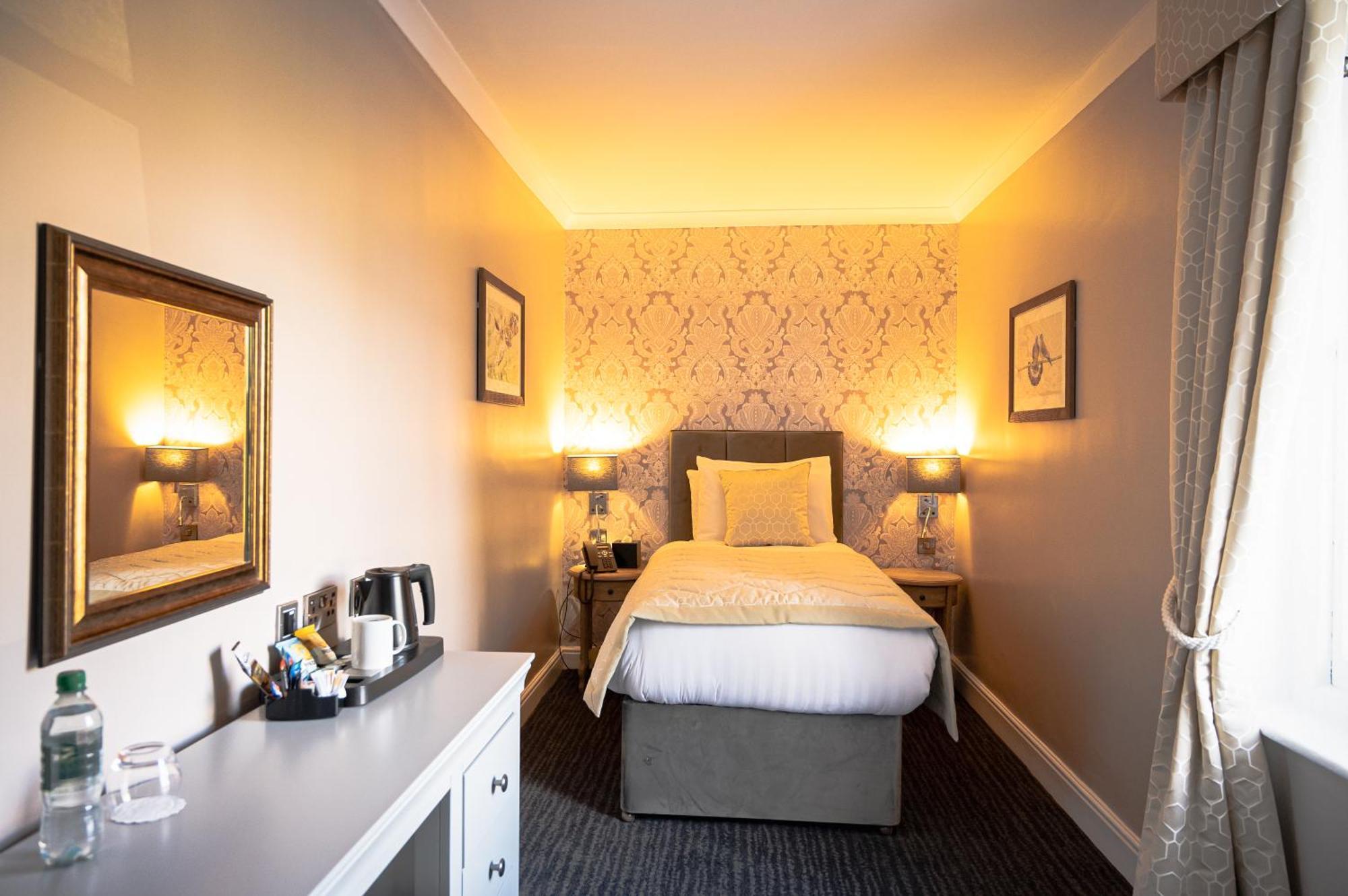 Thames Riviera Hotel, Sure Hotel Collection By Best Western Maidenhead Exterior photo