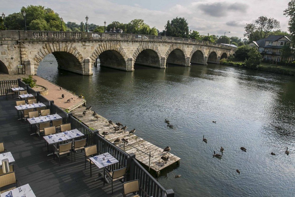 Thames Riviera Hotel, Sure Hotel Collection By Best Western Maidenhead Restaurant photo